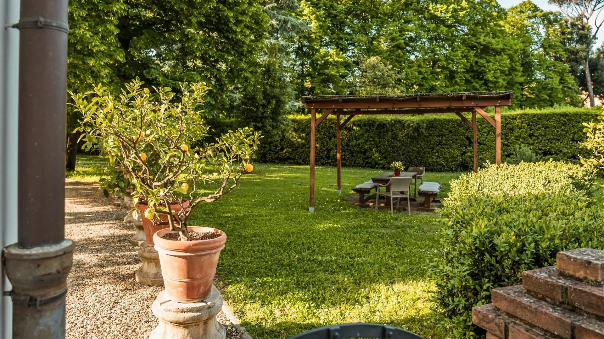 Rovezzano B&B Florence 3*,
