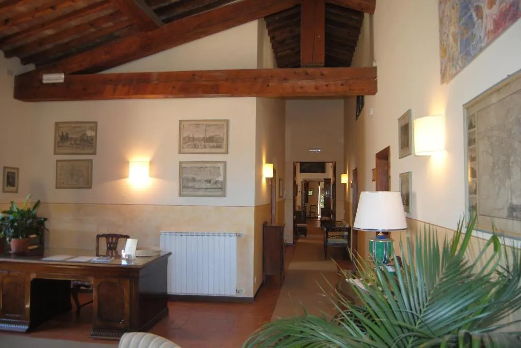 Rovezzano B&B Florence 3*,