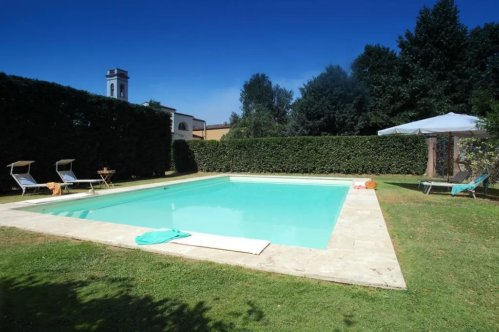 Rovezzano B&B Florence 3*,  Italy